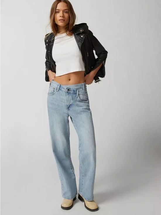 Pistola Light Wash Bobbie Mid Rise Loose Straight Leg Cross Front Jeans Size 29 - Picture 1 of 8